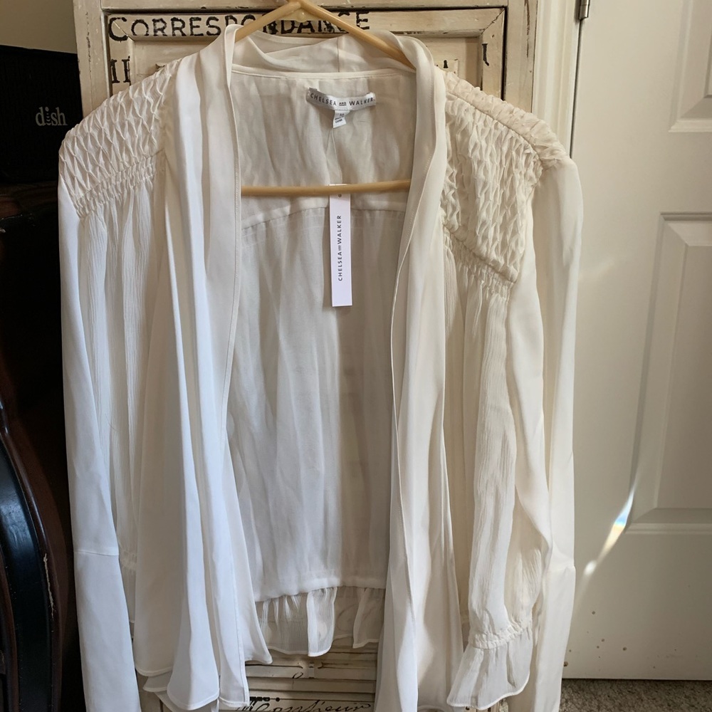 Chelsea & Walker Delicate Blazer
